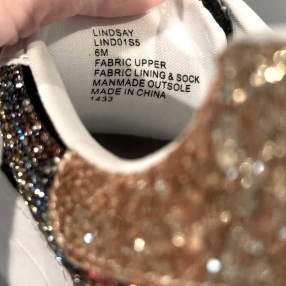 BETSY JOHNSON Rhinestone encrusted, Women’s Lindsay sneakers. Size 6 LIKE NEW - Picture 15 of 16